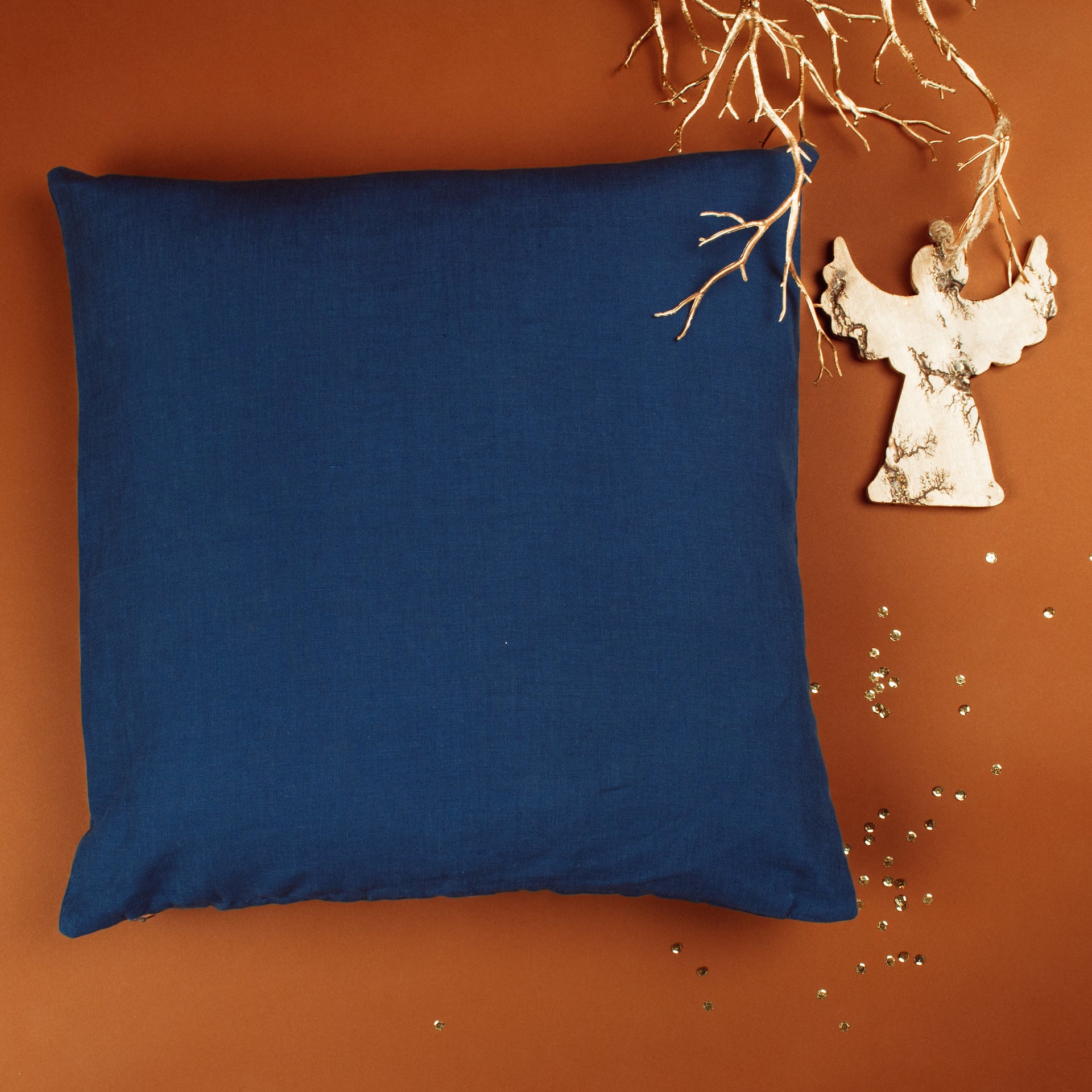 Linen pillow cover, color: Royal Blue