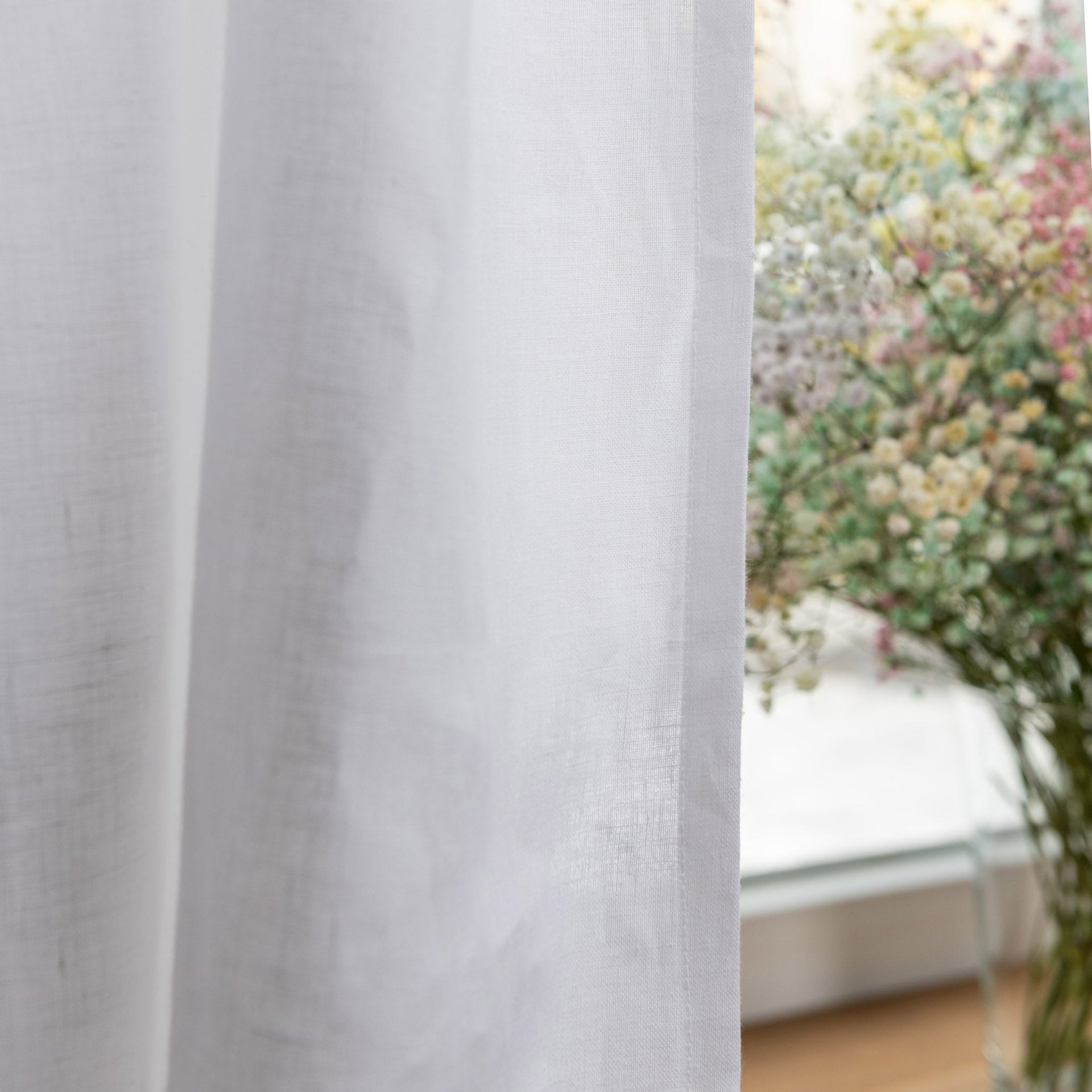 White Color Curtain