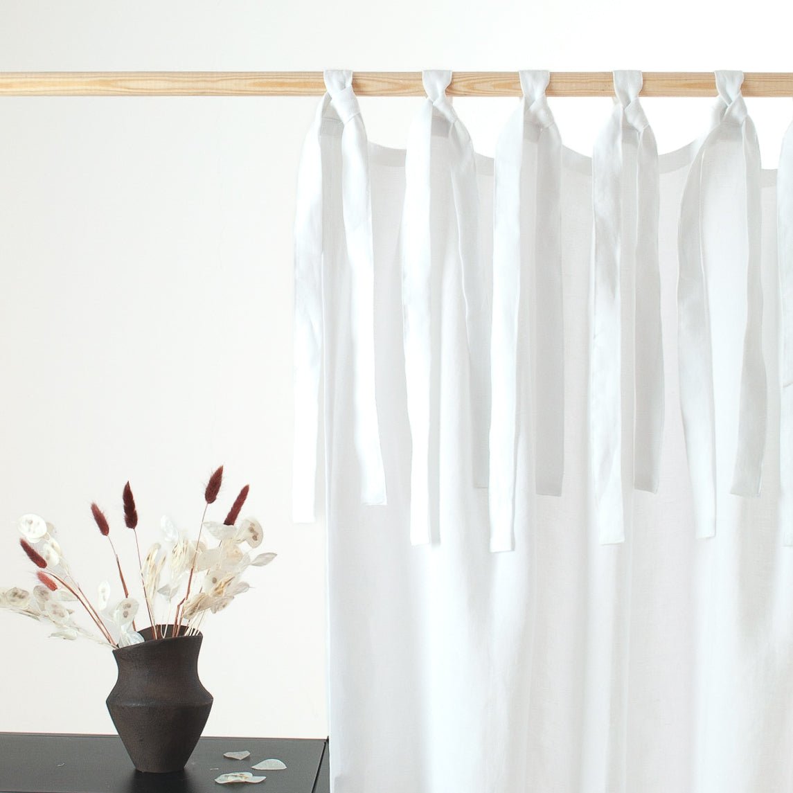 Color:White
