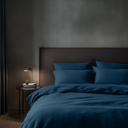 Peacock Dark Blue Linen Duvet Cover Set With Grey Walls 