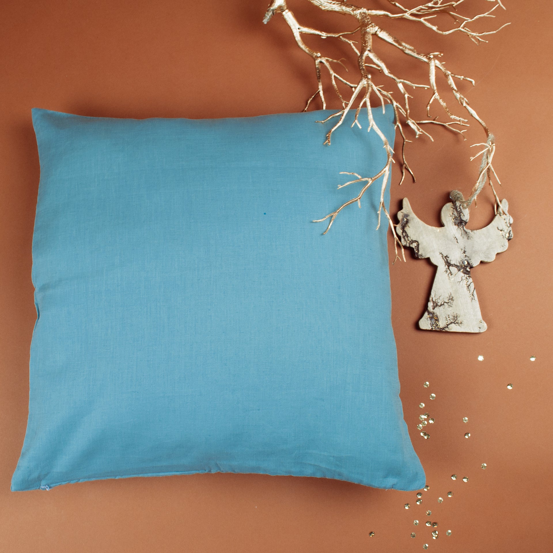 Linen pillow cover, color: Aquamarine