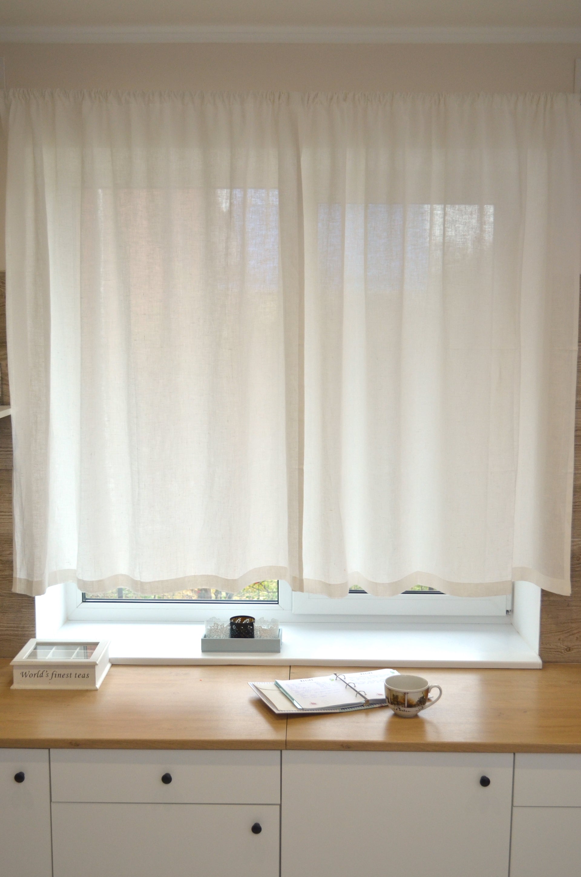 Kitchen Curtain in Off-White